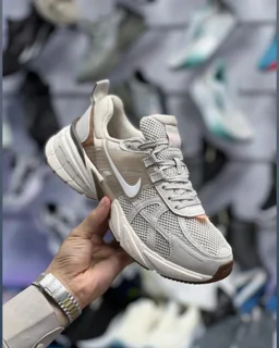 کتونی نایک وی تو کی /سایز 37 الی 40/ست زنانه و مردانه/Nike V2k Run/ فروش عمده و تک