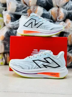 کتونی نیوبالانس فیوسل مستر کوالیتی |سایز بندی ۴۰ تا ۴۵| فروش تک و عمده New balance fuelcell