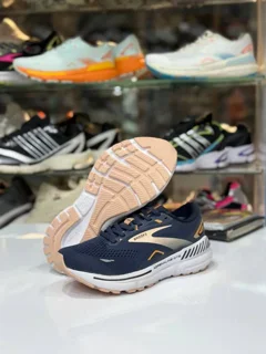 کتونی بروکس آدرنالین ۲۳ مستر کوالیتی/Brooks Adrenaline GTS 23 سایز 37 الی 45