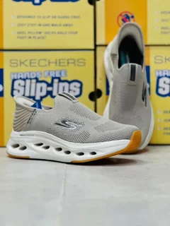 اسکیچرز اسلیپ‌اینز مکس کوشن مسترکوالیتی/ Skechers Slip -Ins Max Cushion/ سایز 40 الی 45
