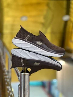 کتونی اسکیچرز مردانه/Skechers Slip -Ins/ فروش عمده و تک/ سایز 40 الی 45 /