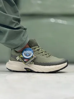 کتونی طبیعت گردی کلمبیا ضدآب/سایز 40 الی 45/Columbia GORE-TEX/ فروش عمده و تک Columbia GORE-TEX