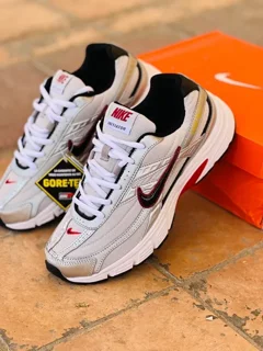 کتونی نایک اینتیاتور مستر کوالیتی درجه 1 /سایز بندی ۴۰ تا ۴۵ / تک و عمده موجود Nike intiator