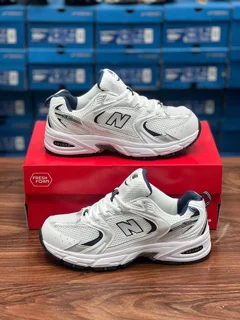 کتونی نیوبالانس ۵۳۰ کیفیت مستر درجه ۱/سایز بندی ۳۷ تا ۴۵/تک و عمده موجود New balance 530